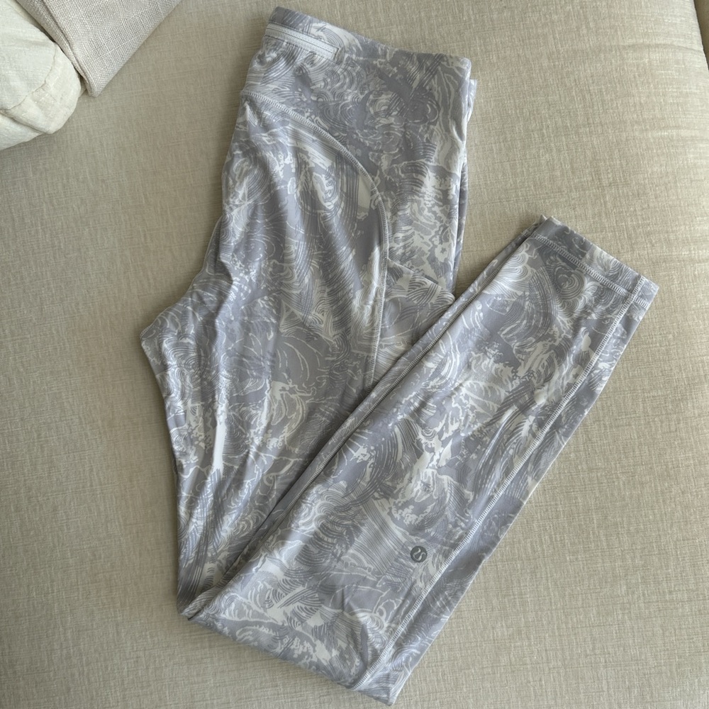 Lululemon printed leggings